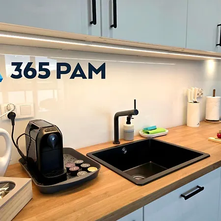 365pam - Gaja Z Parkingiem I Klimatyzacja