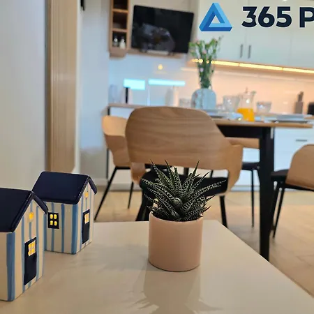 365pam - Gaja Z Parkingiem I Klimatyzacja 아파트 *