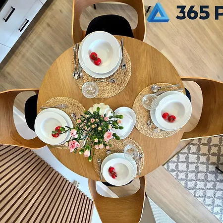 365pam - Gaja Z Parkingiem I Klimatyzacja