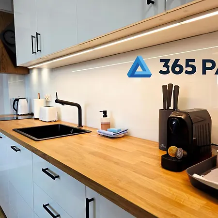 365pam - Gaja Z Parkingiem I Klimatyzacja 아파트